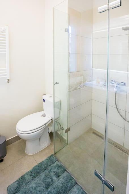 Familyoasis In Vibrant Ujlipot Appartement *
