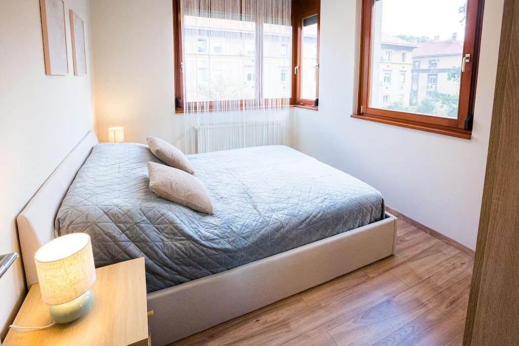 Familyoasis In Vibrant Ujlipot Appartement